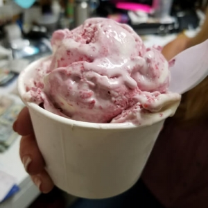 Dave's Strawberry ice cream